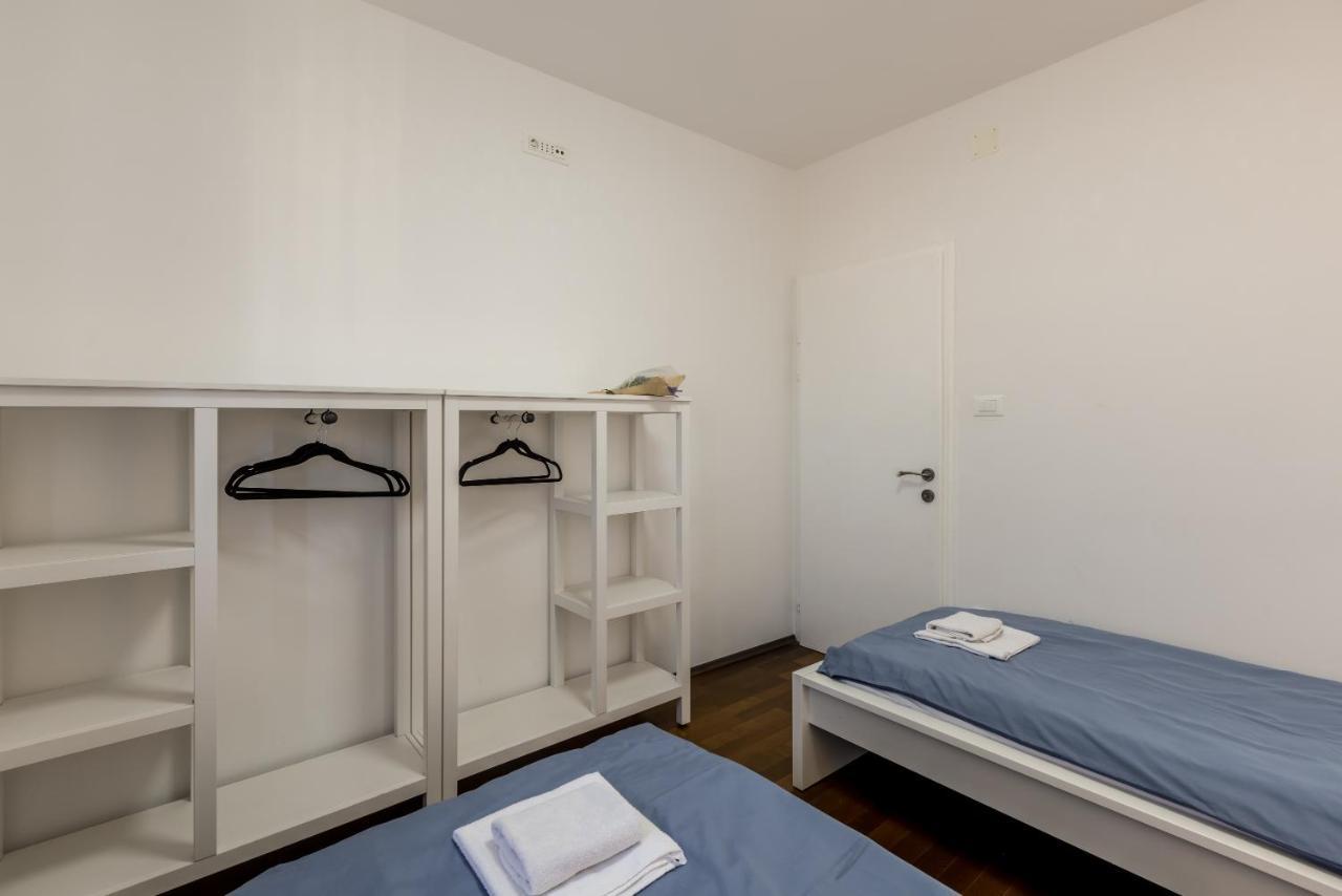 Central Park Apartment With Terrace สปลิท ภายนอก รูปภาพ